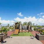 Condominio De Luxo A Beira Mar!
